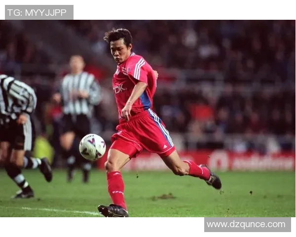 《从绿茵场到文字间:日本足球明星的成长与心路历程》 《从绿茵场到文字间:日本足球明星的成长与心路历程》